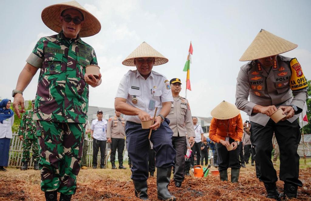 Foto Berita