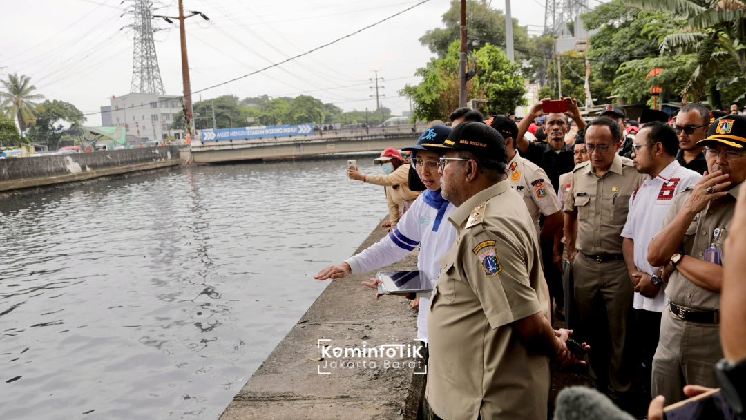 Foto Berita