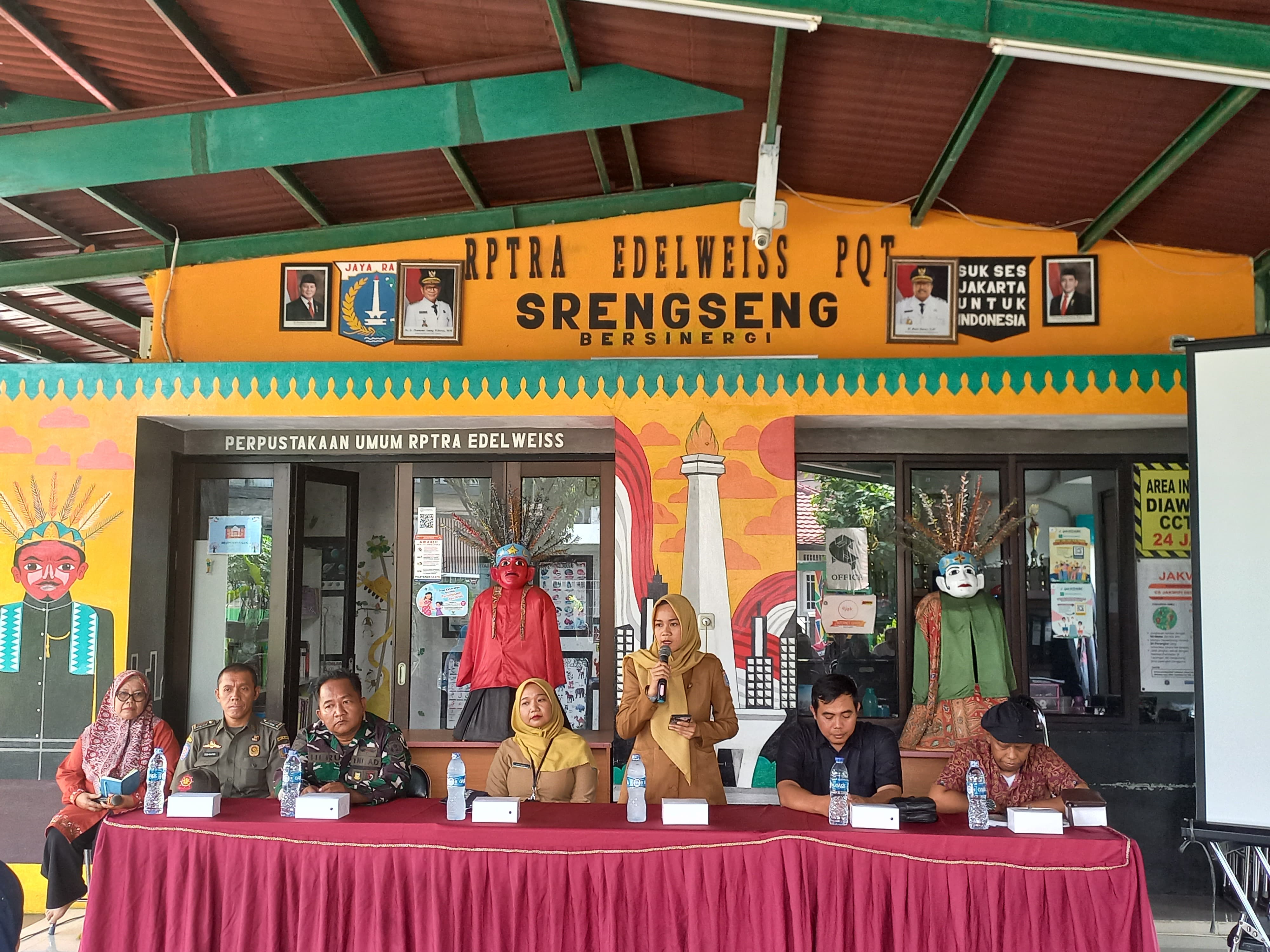 Foto Berita