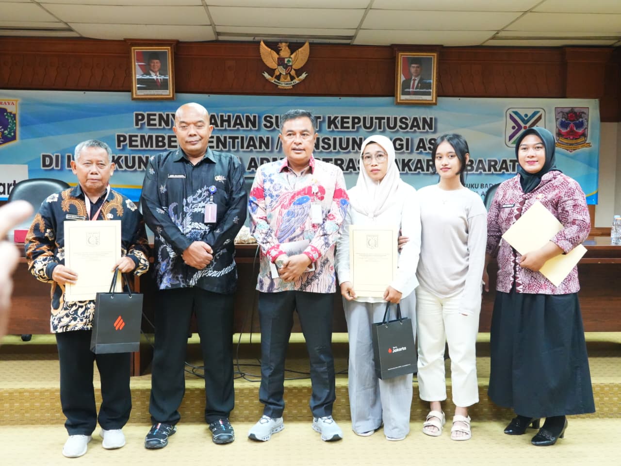 Foto Berita