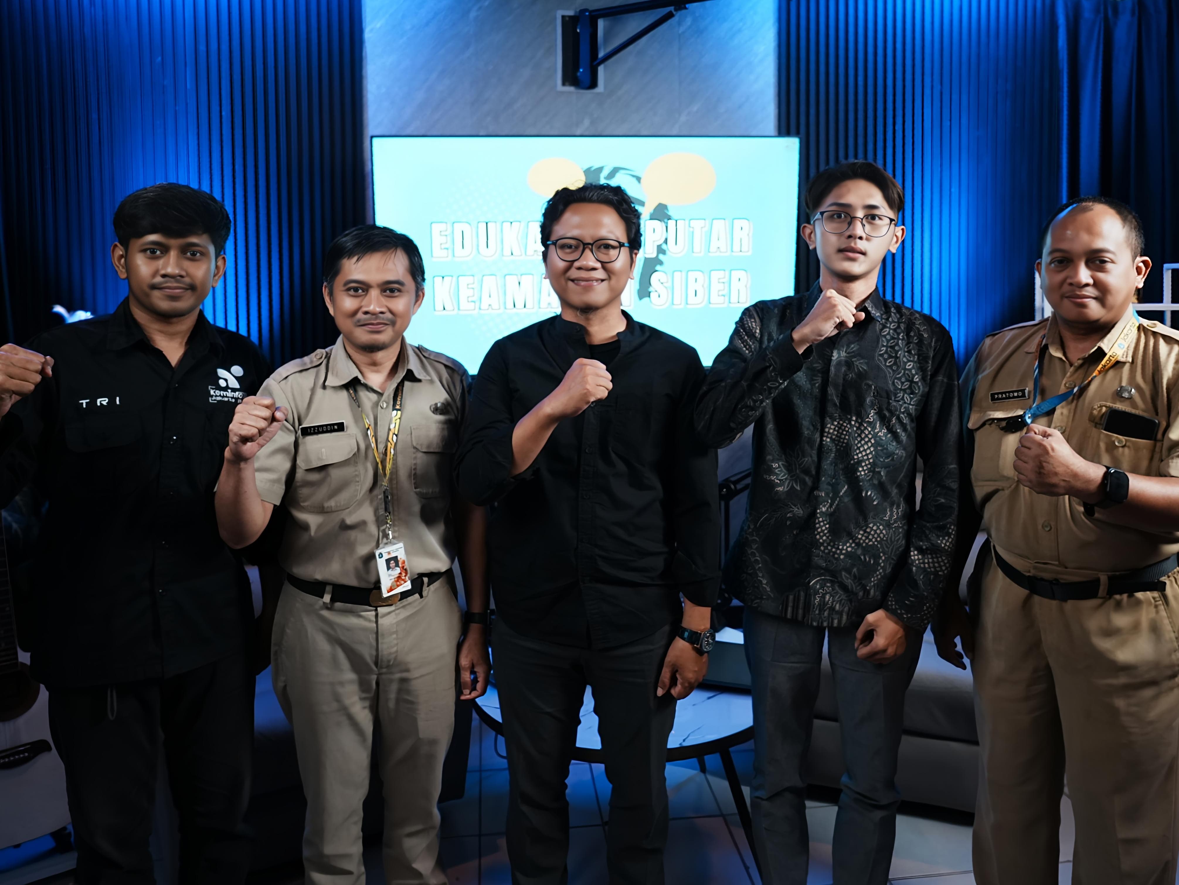 Foto Berita