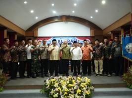 Foto Berita