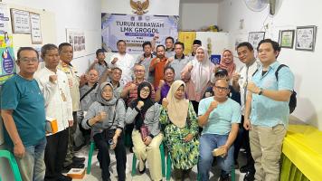 Foto Berita