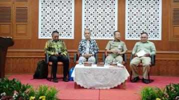 Foto Berita