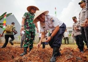 Foto Berita